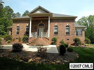 1st image of 9707 Tallwood Dr