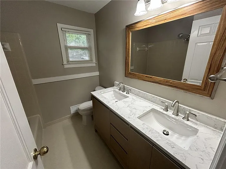2271 Fox Hound Pkwy — Photo 25