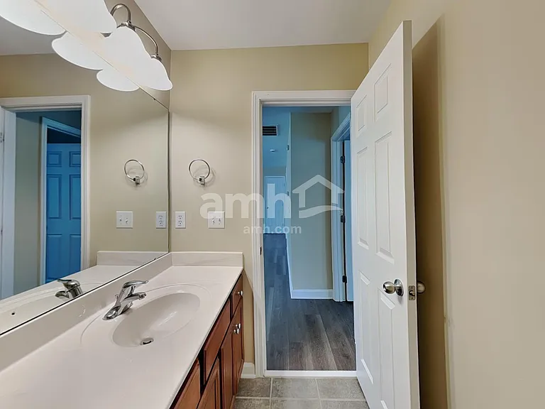 9413 Philbeck Ln — Photo 17