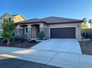 5733 Van Eyck Way, Sacramento, CA 95835