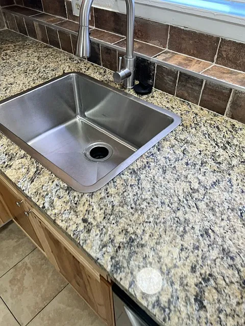 2 bed, 1150 sqft, $1,295 — Photo 4