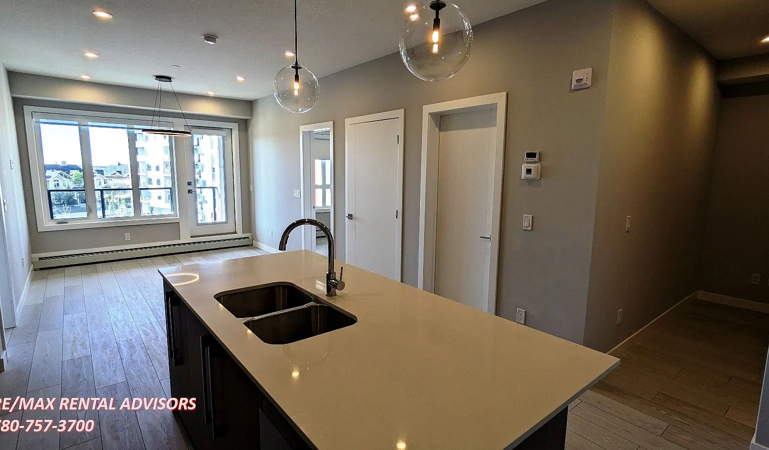 #2420 60 Skyview Ranch Road Northeast — Photo 4