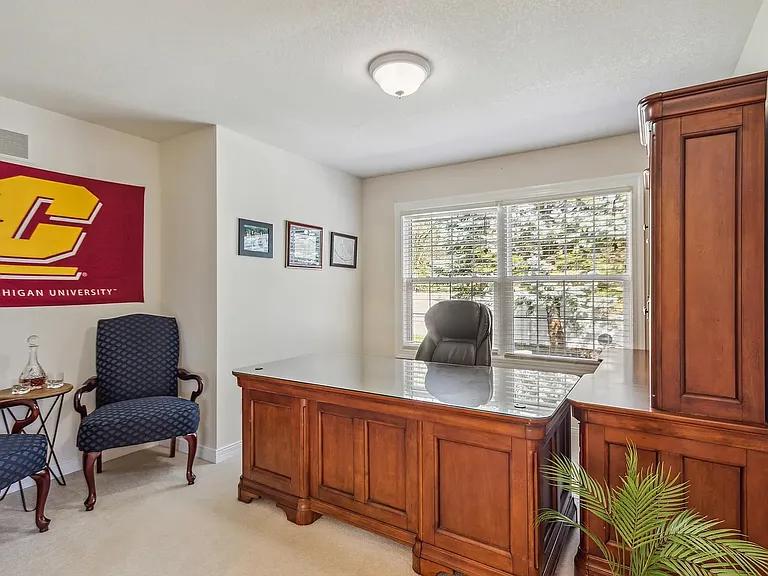 784 Castlefort Ave — Photo 11