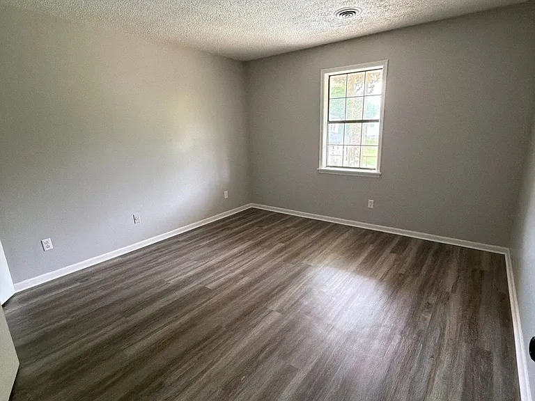 207 Highland St #6 — Photo 7