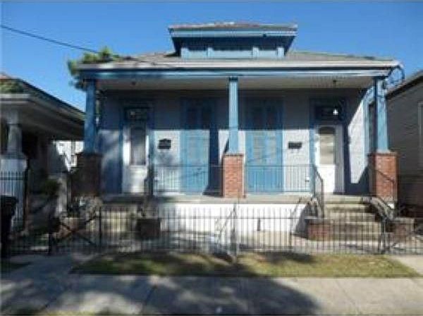 1st image of 2523 Lapeyrouse St