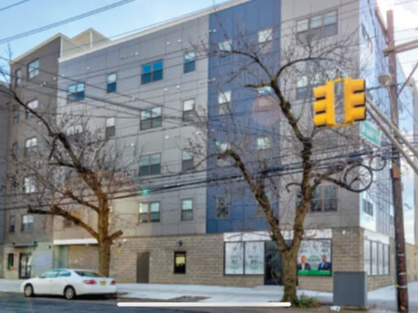 311 Sip Avenue image 5 of 61