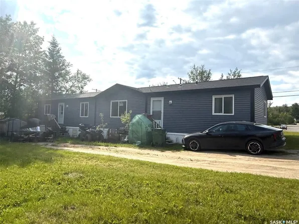 UNIT 17-1703 Bedford DRIVE, La Ronge, SK S0J 1L0