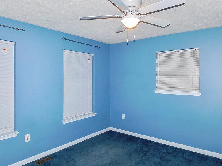 45243 Billy Way — Photo 7