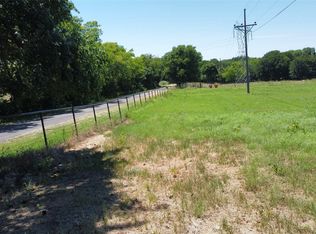 E Lovers Ln, Bells, TX 75414