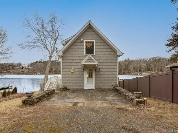 59 Sandy Beach Road #59, Middlebury, CT 06762