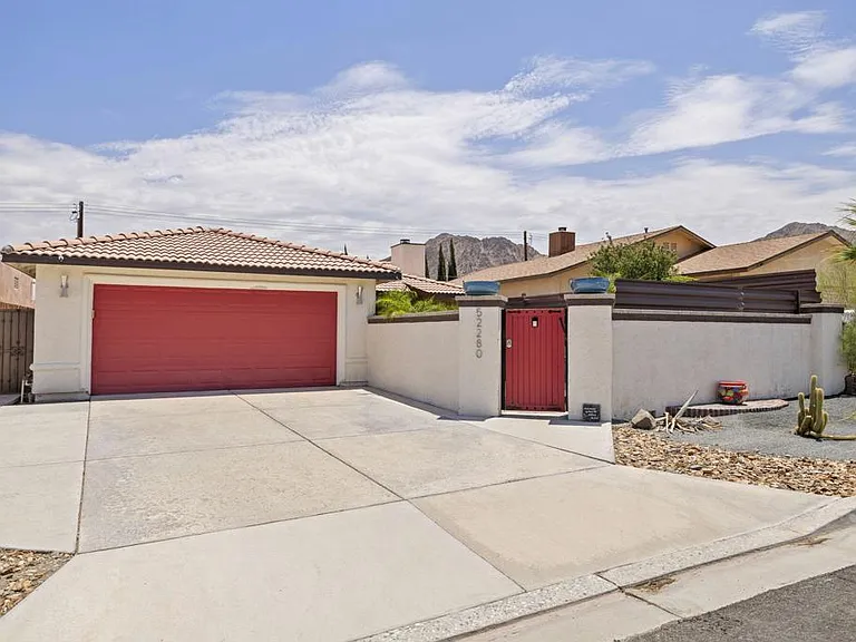 52280 Avenida Ramirez — Photo 24