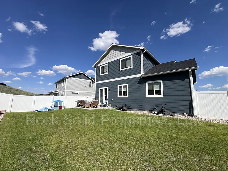 1716 Kade Ct — Photo 35