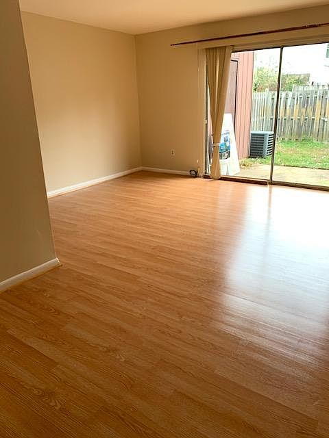 2nd image of 10213 Campus Way S