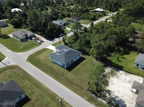 3400 69th St W, Lehigh Acres, FL 33971