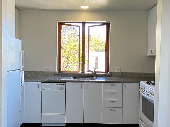 Kitchen with Black Slate floor