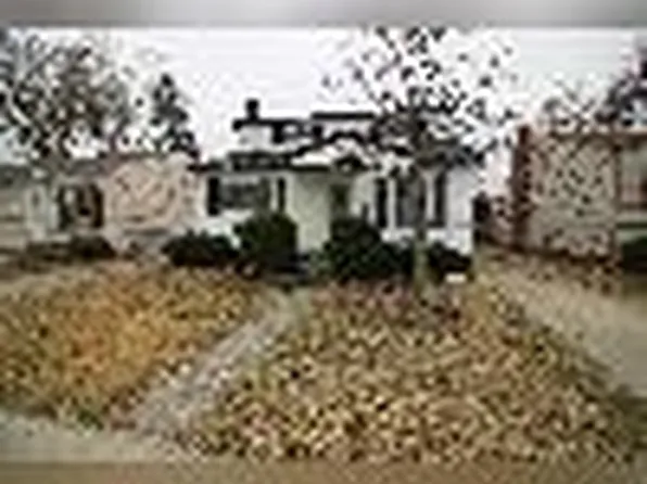 936 E Mahan Ave, Hazel Park, MI 48030