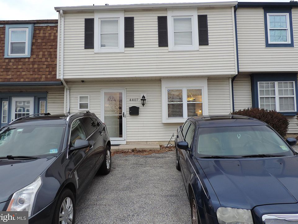 1st image of 4407 Lario Way