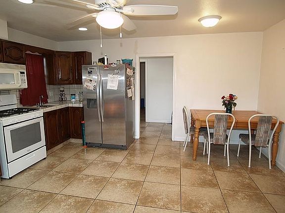 4th image of 618 N Windsor Ave