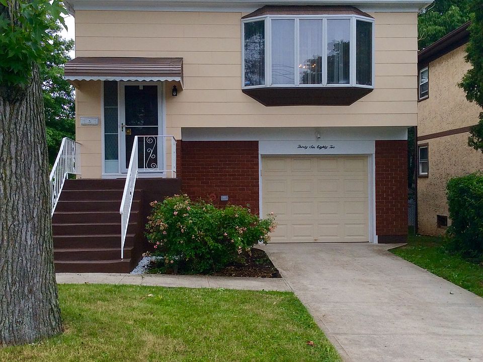 1st image of 3682 Richmond Ave