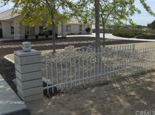 19405 Symeron Rd, Apple Valley, CA 92307