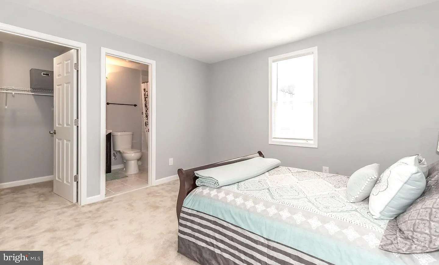 3 bed, 1108 sqft, $2,600 — Photo 1