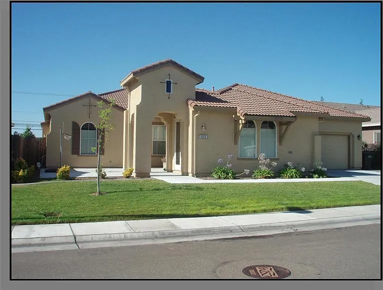 9928 Diamonte Way photo 1