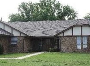 12120 Moritz Ct, Oklahoma City, OK 73162