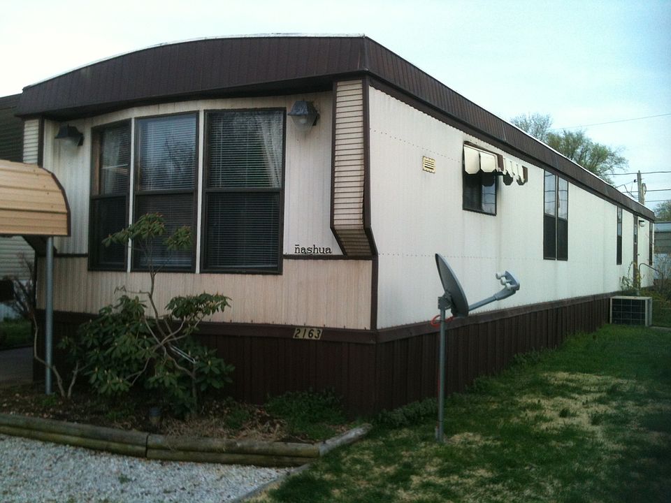 1st image of 2163 Holiday Ln