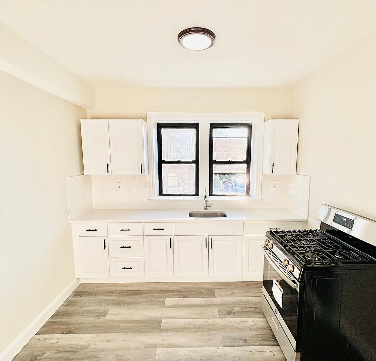1 bed, $1,775 — Photo 2