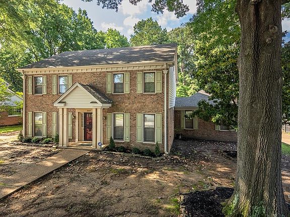 2nd image of 6869 Wytham Dr