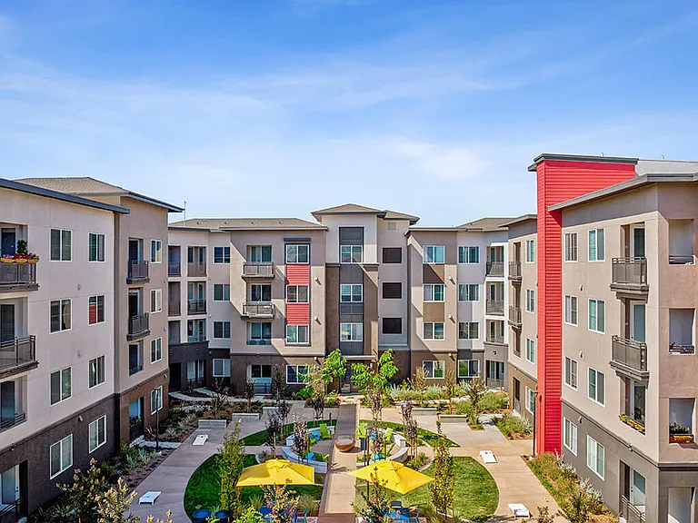 The Braydon Apartments — Photo 65