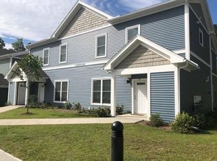 59 Griffin Ln UNIT 202, Essex Junction, VT 05452