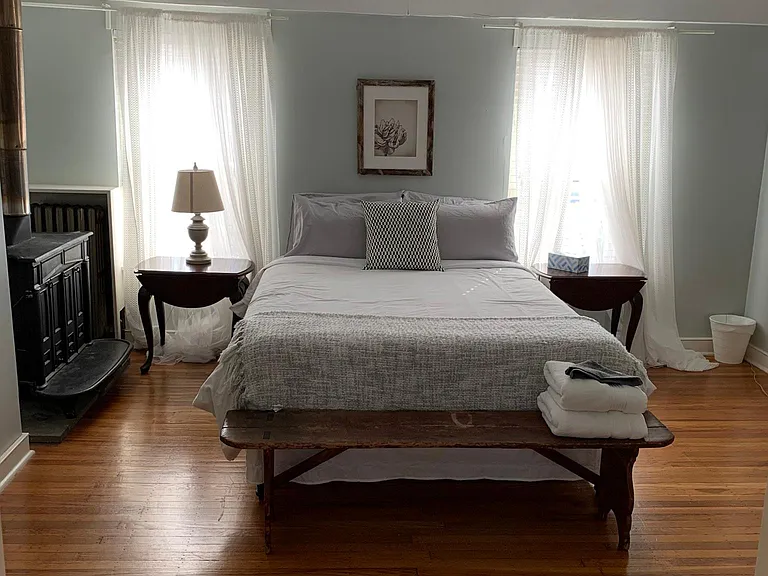 332 S Hicks St — Photo 15