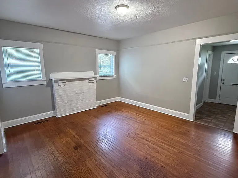 930 Atlantic Ave — Photo 5