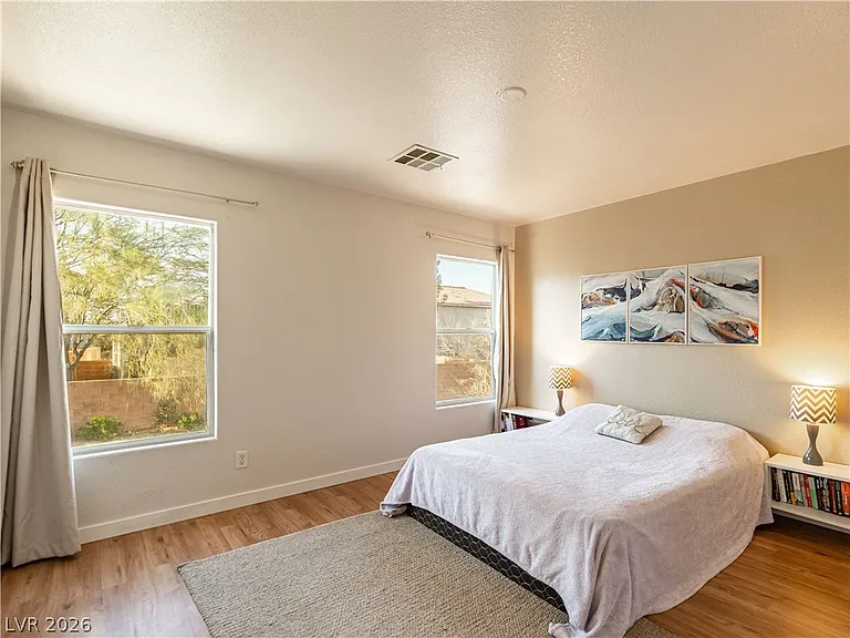 11220 Salentino Ave — Photo 18