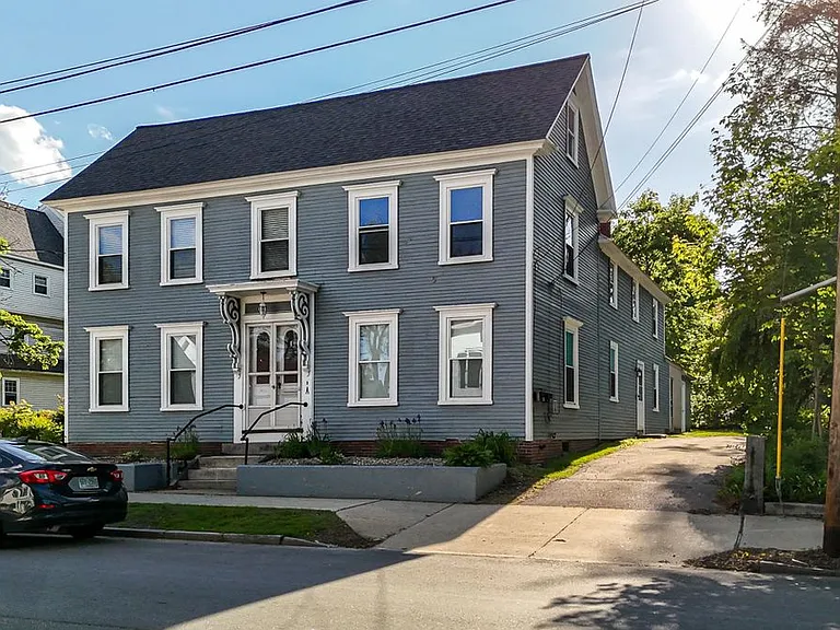 137 Locust St — Photo 20