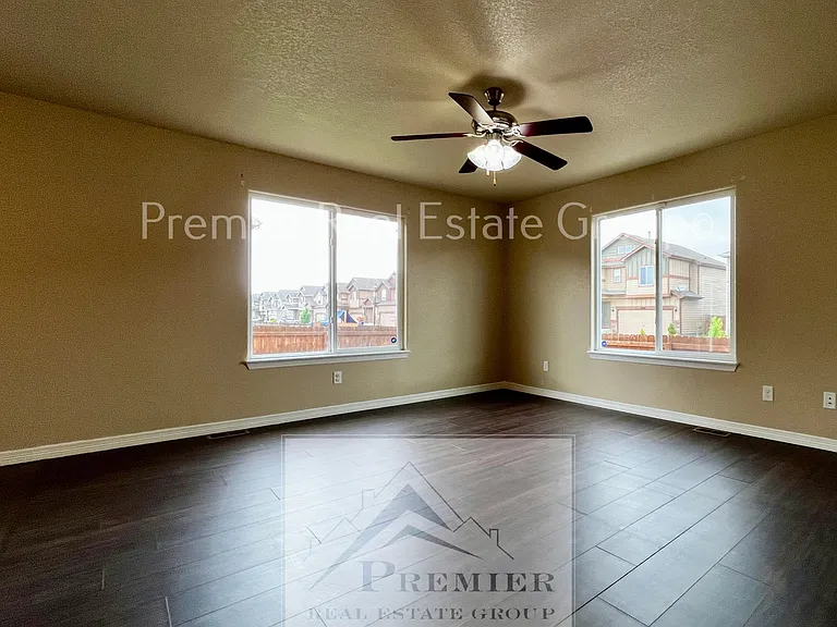 6118 Journey Dr — Photo 3