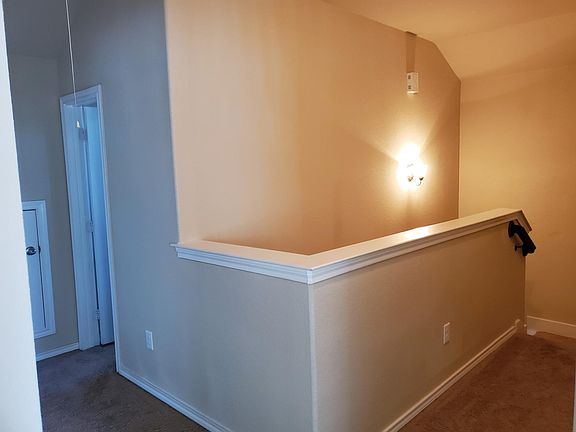 5th image of 10225 S Race St