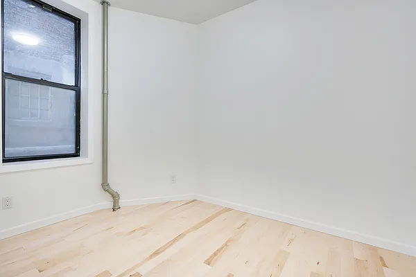 Rented by Compass | media 4