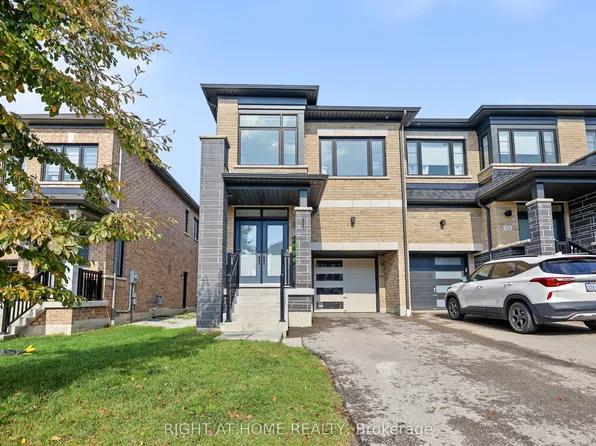 107 Boundary Blvd, Whitchurch Stouffville, ON L4A 4W2