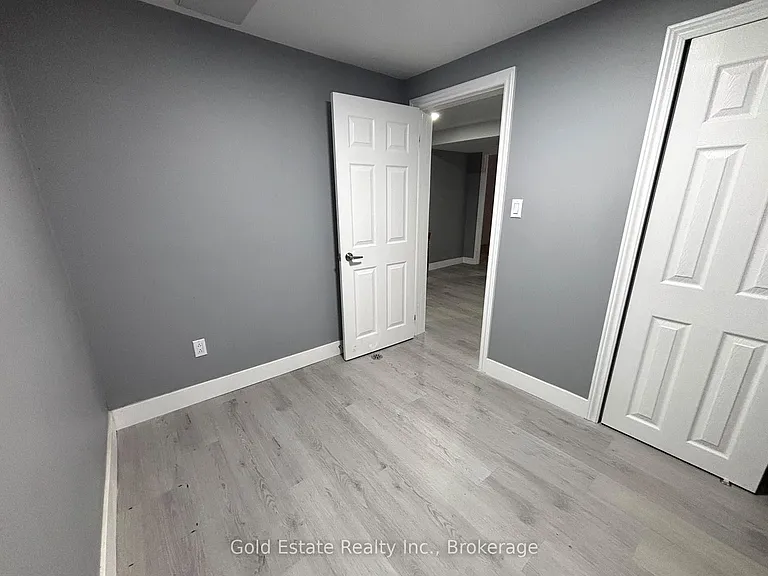 490 3rd St #40 — Photo 14