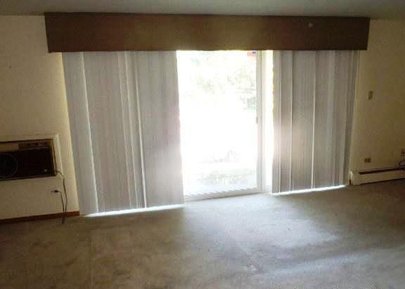 2nd image of 915 8th Ave APT 9
