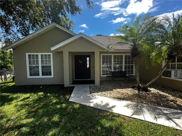 3401 SW Emden Street, Port St Lucie, FL 34953