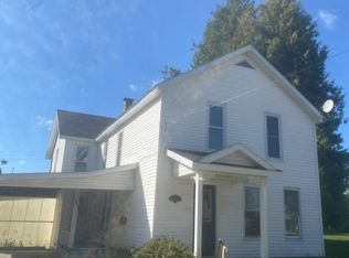 354 Sammons St, Cheboygan, MI 49721