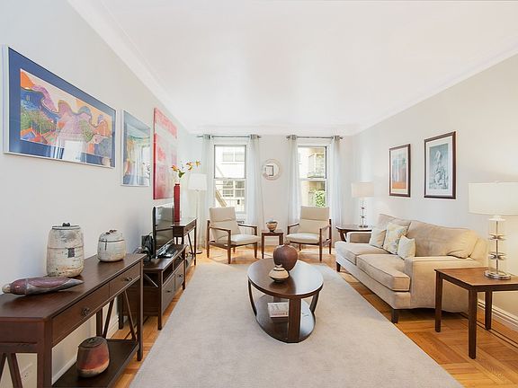 2nd image of 49 W 96th St APT 3G