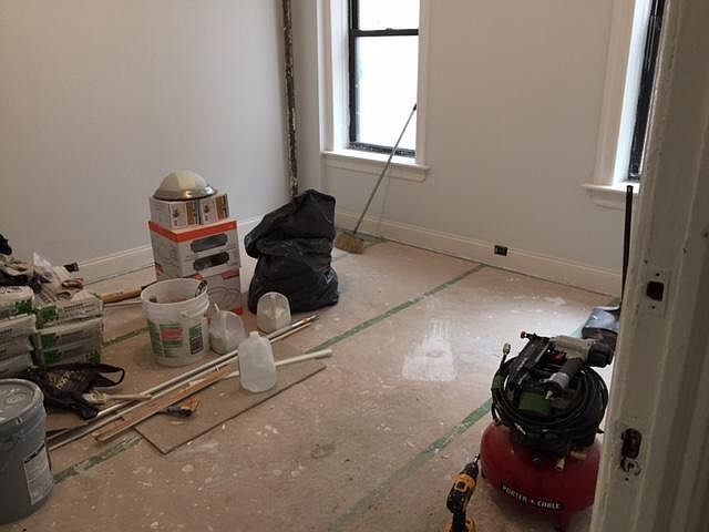 2nd image of 295 Maple St APT 2B