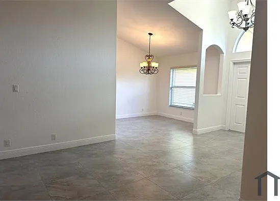 12522 Hamlin Blvd — Photo 11