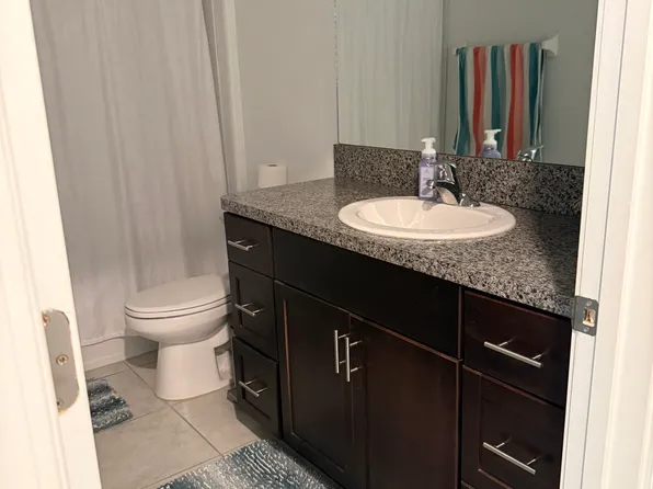 5062 Sable Chime Dr, Wimauma, FL 33598