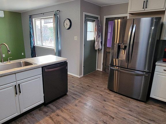 5th image of 2105 Delk Dr