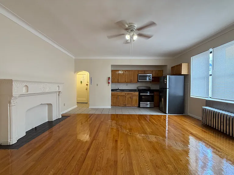 8915 144th St #1H — Photo 1